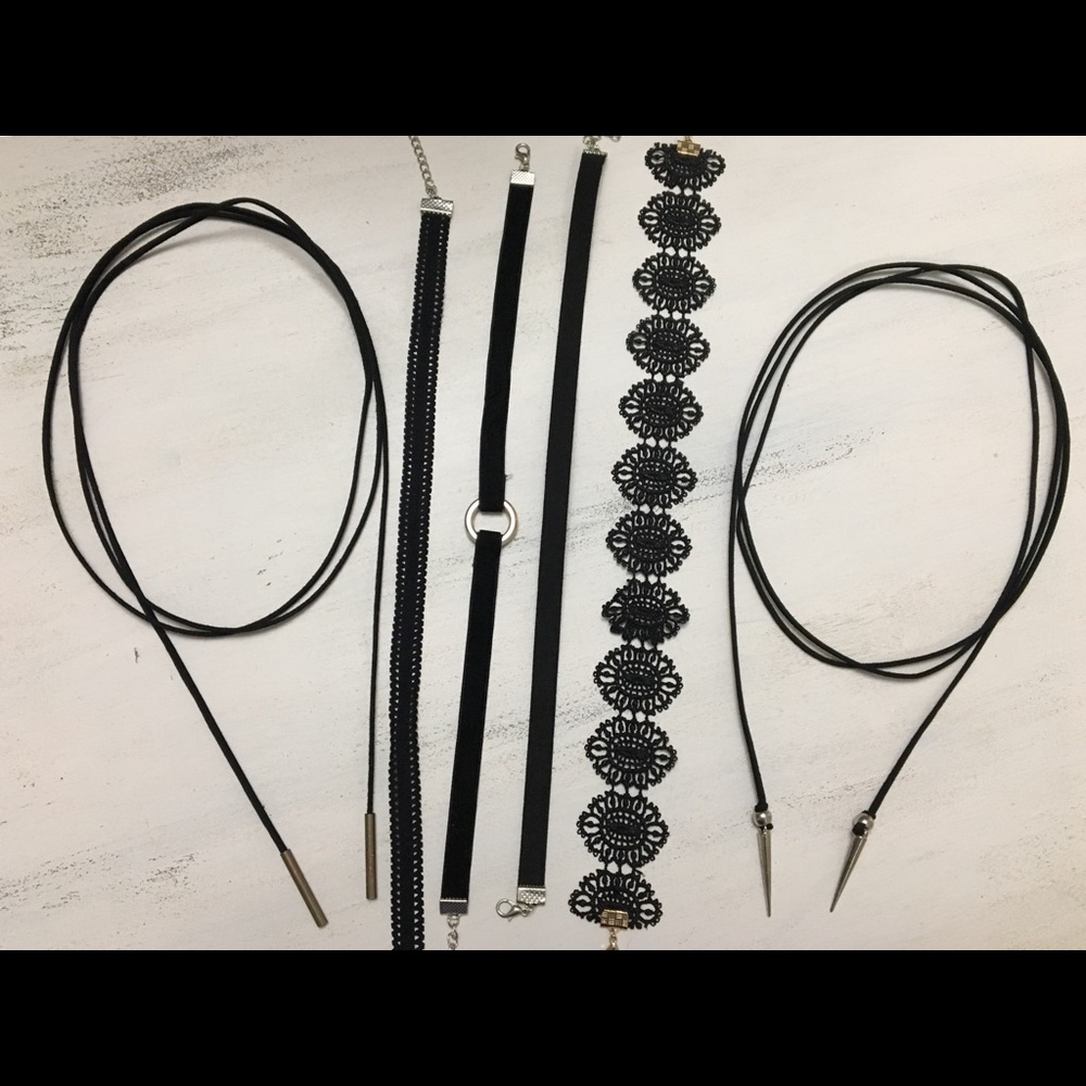 Choker Set